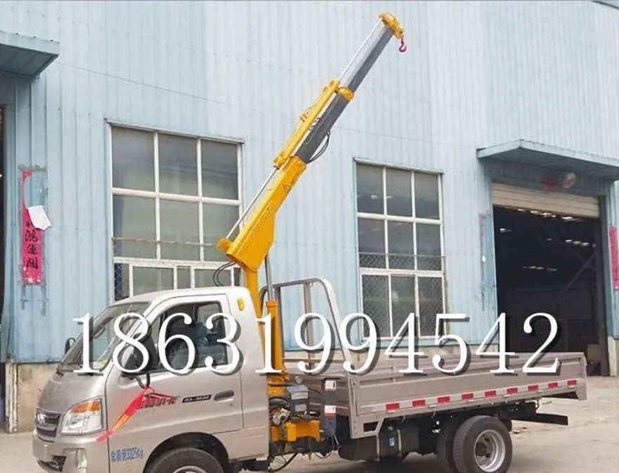 永仁县随车吊机吊水泥 多功能液压伸缩吊12V液压车载吊那里有液压起重机小型随车吊机